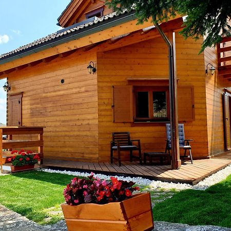 B&B Lo Chalet Di Ocre San Felice d'Ocre Buitenkant foto