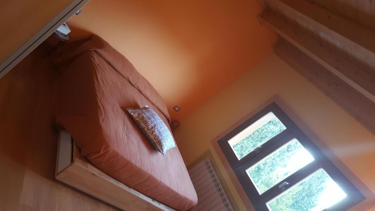 B&B Lo Chalet Di Ocre San Felice d'Ocre Buitenkant foto