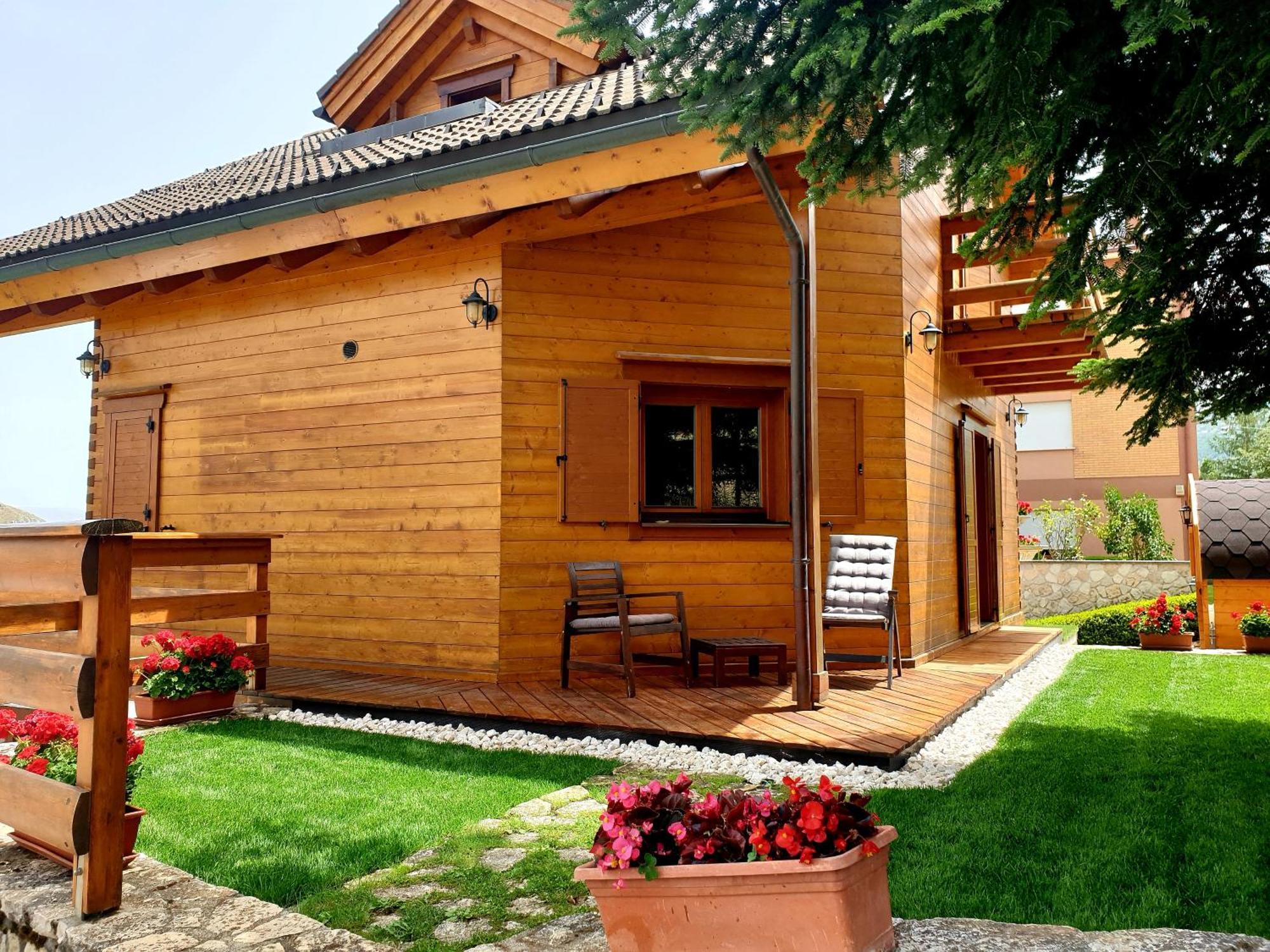 B&B Lo Chalet Di Ocre San Felice d'Ocre Buitenkant foto